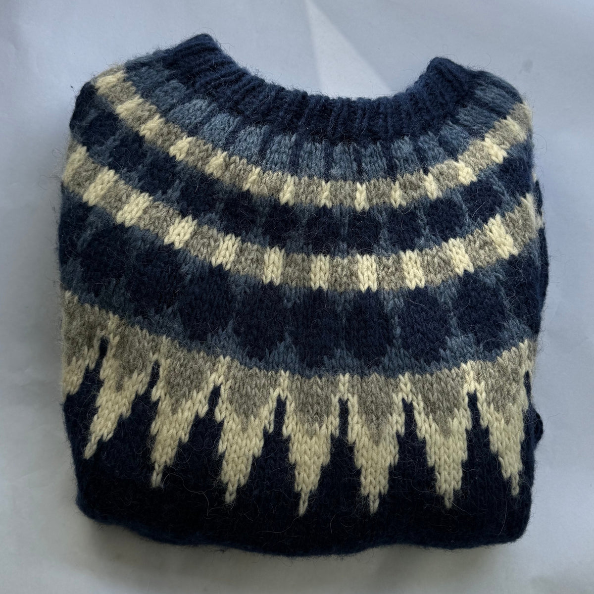 Handmade-Style Icelandic Nordic Pattern Wool Sweater