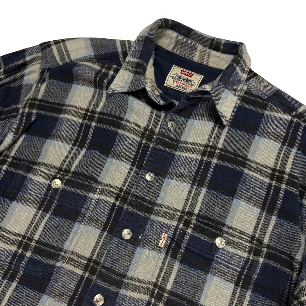 Levi’s Plaid Flannel Shirt
