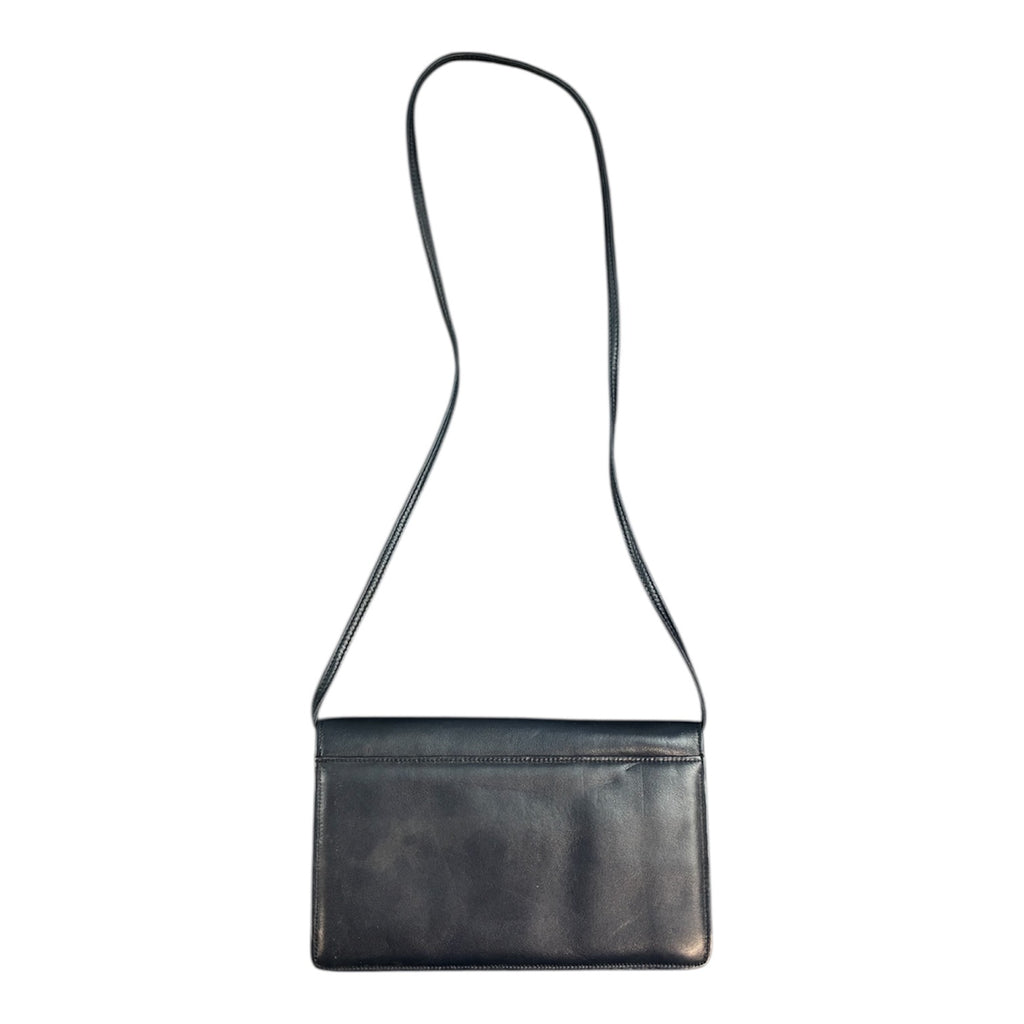 Vintage Sleek Shoulder Bag